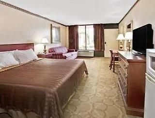 Days Inn & Suites By Wyndham Orlando Airport United States