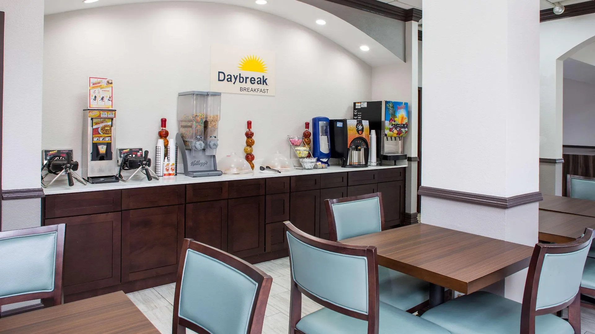 ** Motell Days Inn & Suites By Wyndham Orlando Airport USA