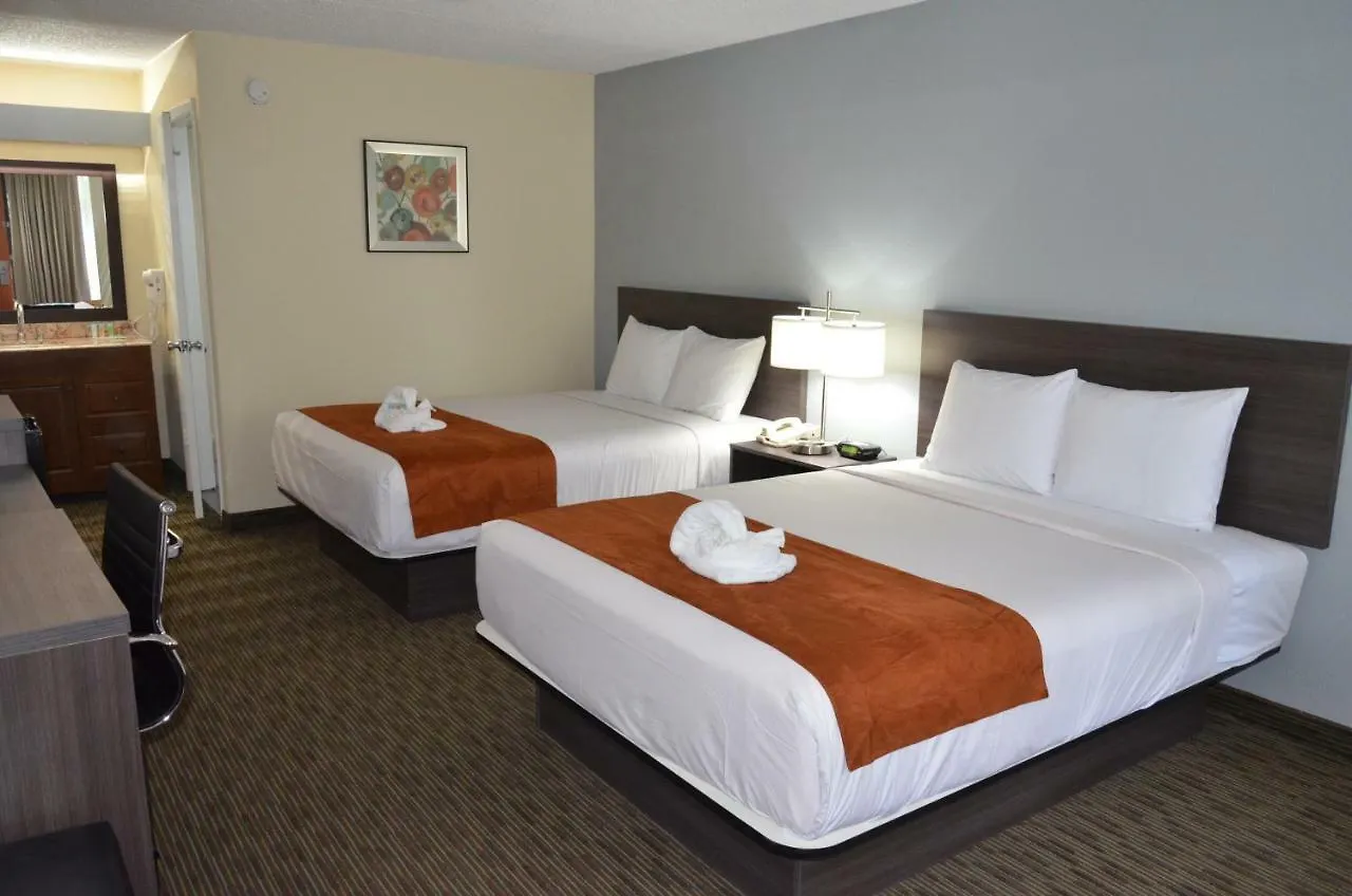 Days Inn & Suites By Wyndham Orlando Airport Motell